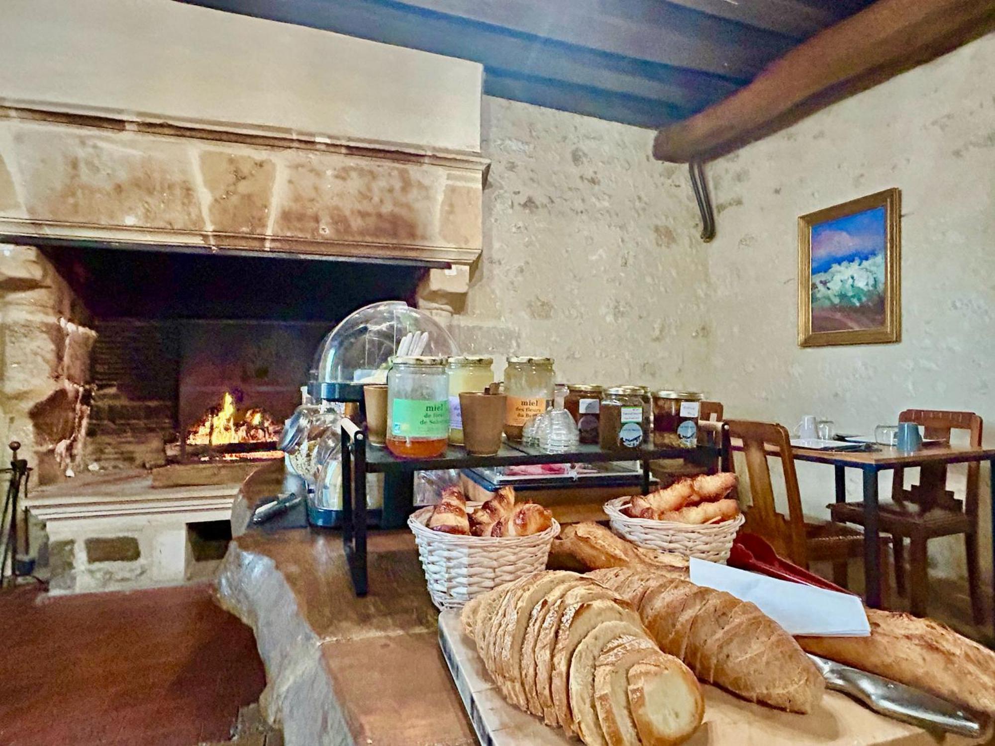 Le Petit Nancay Bed & Breakfast Thénioux Exterior photo